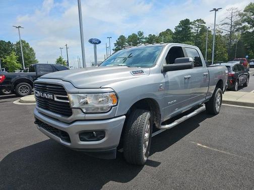 2020 RAM 2500 Big Horn Crew Cab 4X4 6'4' Box