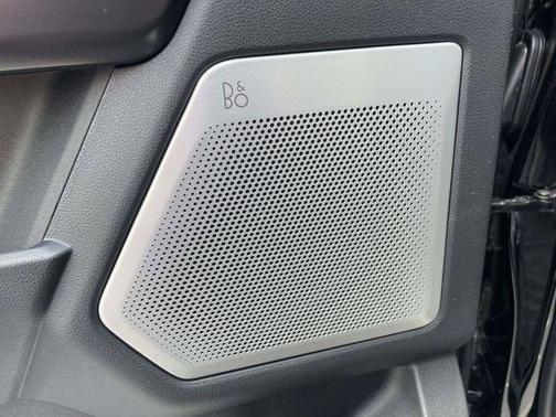 AGATE BLACK METALLIC 2026 Ford F-150 Lariat