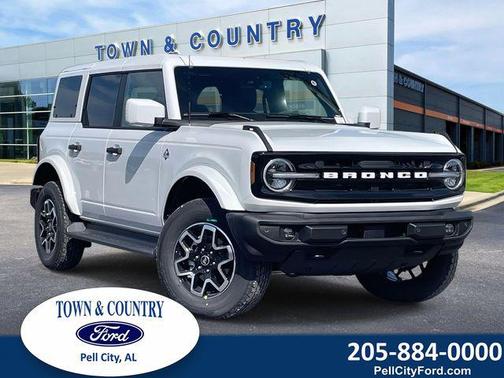 OXFORD WHITE 2026 Ford Bronco Outer Banks