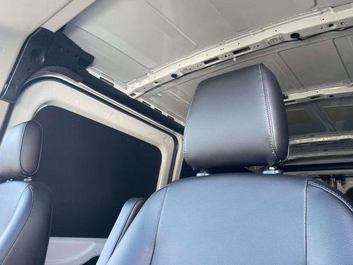 OXFORD WHITE 2026 Ford Transit-250 Base