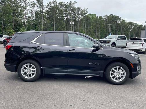 Mosaic Black Metallic 2023 Chevrolet Equinox 1LT