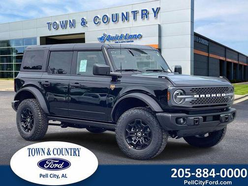 SHADOW BLACK 2026 Ford Bronco Badlands