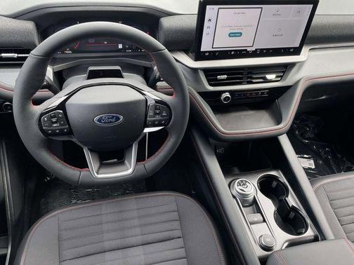 AGATE BLACK METALLIC 2026 Ford Explorer ST-Line