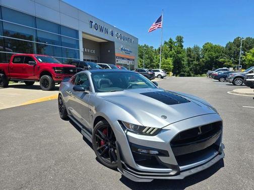 ICONIC SILVER 2021 Ford Shelby GT500 Base
