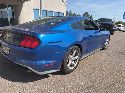 LIGHTNING BLUE METALLIC 2018 Ford Mustang EcoBoost