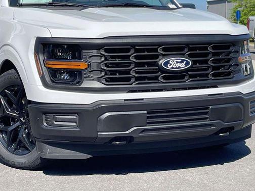 OXFORD WHITE 2026 Ford F-150 XL