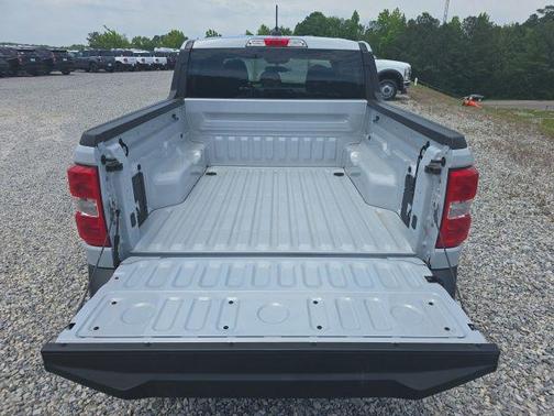 SPACE WHITE METALLIC 2025 Ford Maverick XLT