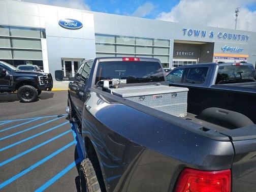 2022 RAM 3500 Tradesman Crew Cab 4x4 8' Box