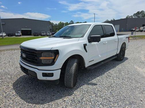 OXFORD WHITE 2024 Ford F-150 XLT