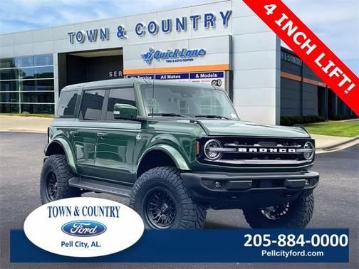 2025 Ford Bronco Outer Banks