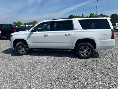 Summit White 2020 Chevrolet Suburban LT