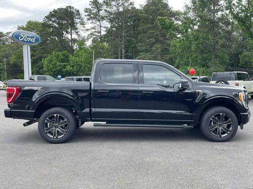 AGATE BLACK METALLIC 2022 Ford F-150 XLT