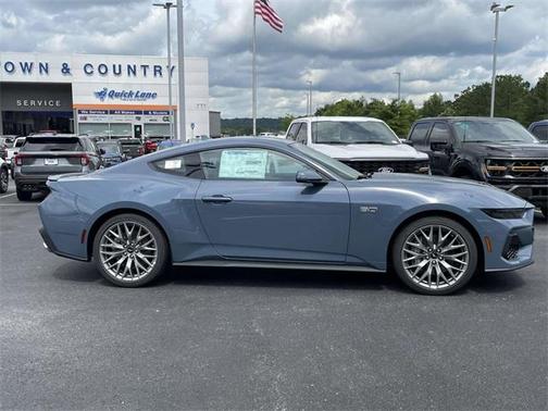 2025 Ford Mustang GT