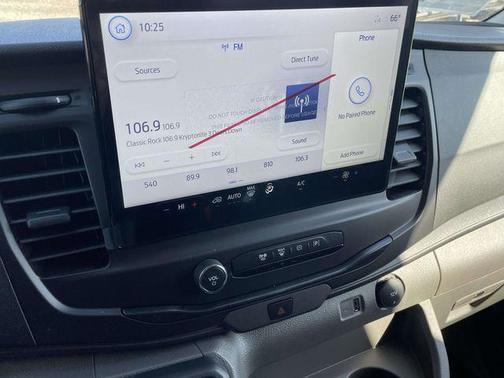 OXFORD WHITE 2026 Ford Transit-250 Base