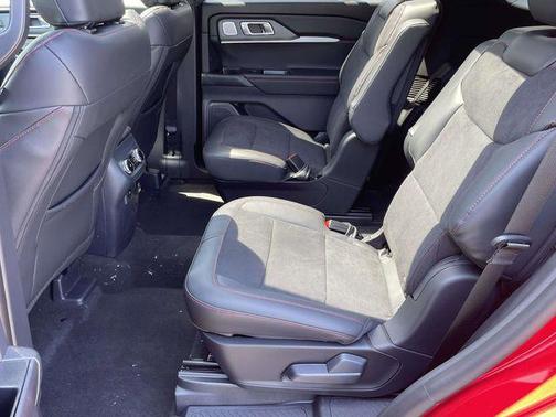 RAPID RED MET TINTED CC 2026 Ford Explorer ST