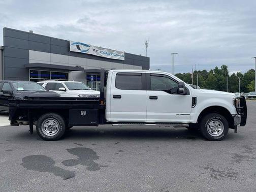 OXFORD WHITE 2022 Ford F-250 XL