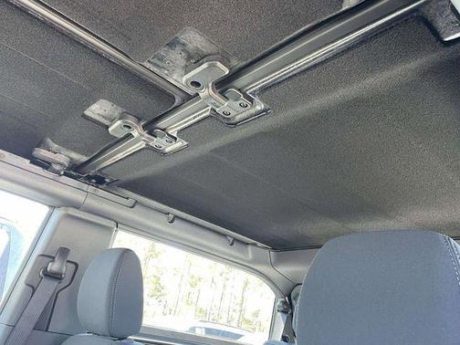 CARBONIZED GRAY METALLIC 2026 Ford Bronco Base