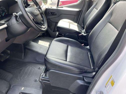 OXFORD WHITE 2024 Ford Transit-250 Base