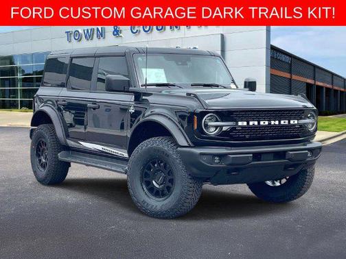SHADOW BLACK 2026 Ford Bronco Outer Banks