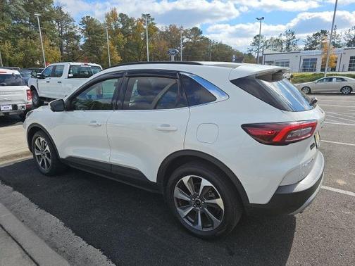 2023 Ford Escape Platinum