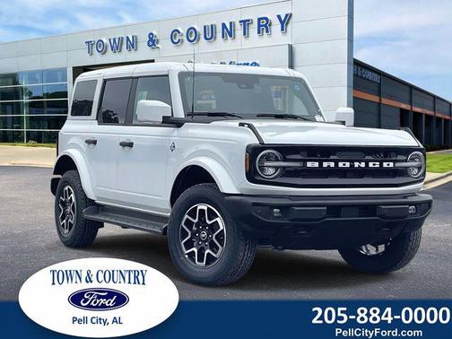 2026 Ford Bronco Outer Banks