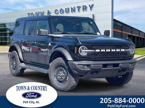 SHADOW BLACK 2026 Ford Bronco Outer Banks