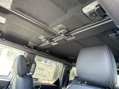 SHADOW BLACK 2026 Ford Bronco Outer Banks