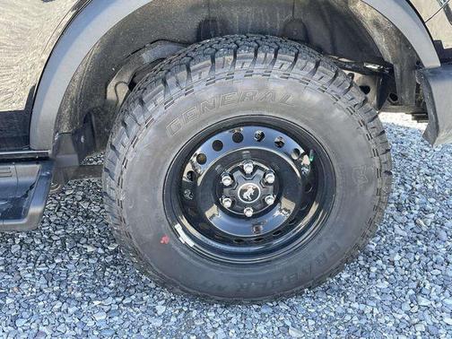 SHADOW BLACK 2026 Ford Bronco Outer Banks