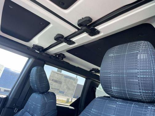 OXFORD WHITE 2026 Ford Bronco Heritage Edition