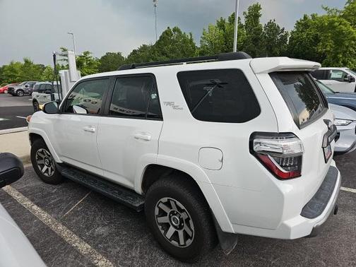 2021 Toyota 4Runner TRD Off Road