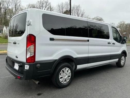 2024 Ford Transit-350 XLT