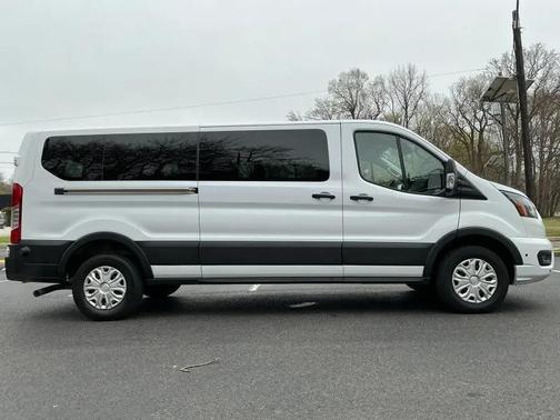 2024 Ford Transit-350 XLT