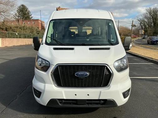Oxford White 2024 Ford Transit-350 XLT