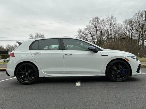 2023 Volkswagen Golf R 20th Anniversary Edition