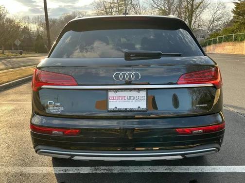 2023 Audi Q5 40 Premium