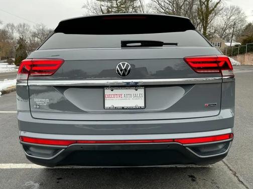 2021 Volkswagen Atlas Cross Sport 2.0T SE w/Technology 4MOTION