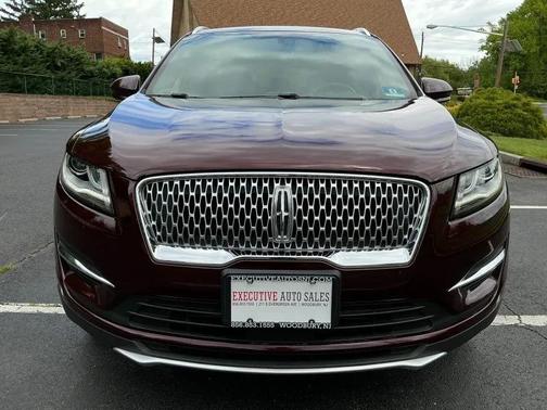 Burgundy Velvet Metallic Tinted Clearcoat 2019 Lincoln MKC Standard