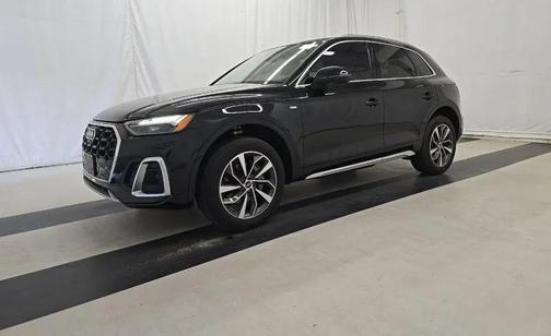 Mythos Black Metallic 2023 Audi Q5 45 S line Premium Plus