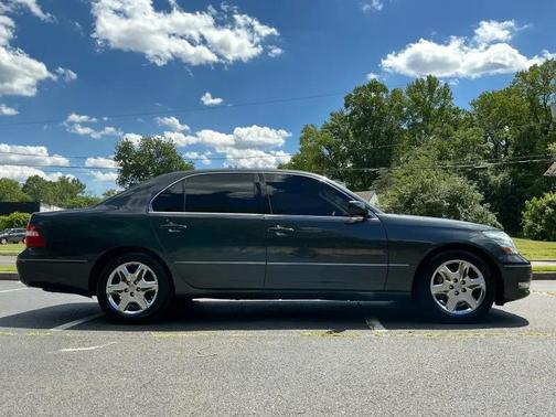 Black Onyx 2004 Lexus LS 430 Base