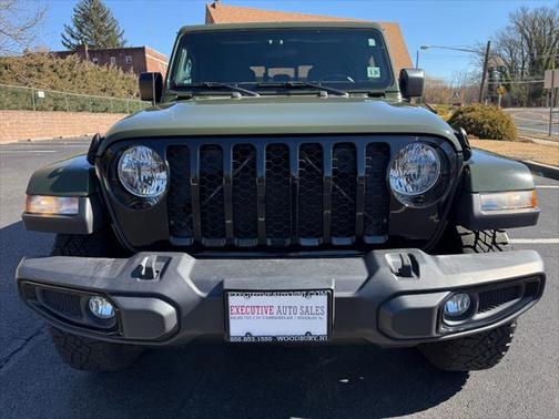 2021 Jeep Gladiator Willys 4x4