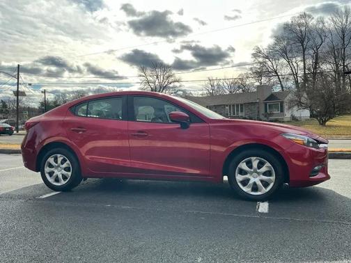 2018 Mazda Mazda3 Sport