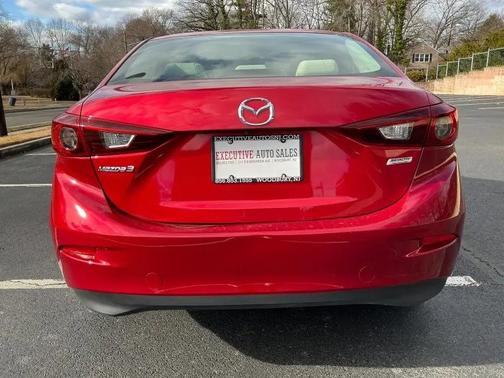 2018 Mazda Mazda3 Sport