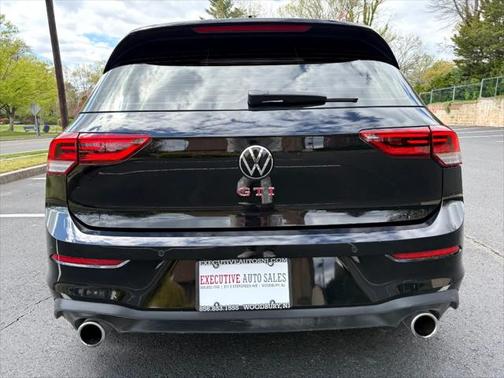 2022 Volkswagen Golf GTI 2.0T Autobahn