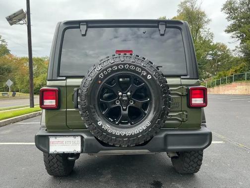 2022 Jeep Wrangler Willys