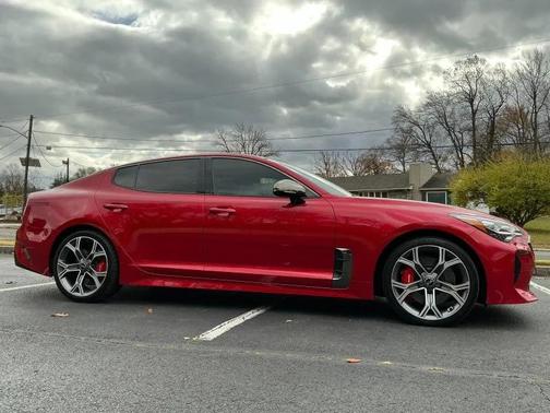 2020 Kia Stinger GT2