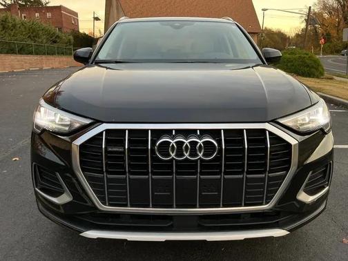 2021 Audi Q3 40 Premium