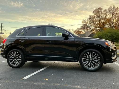 2021 Audi Q3 40 Premium