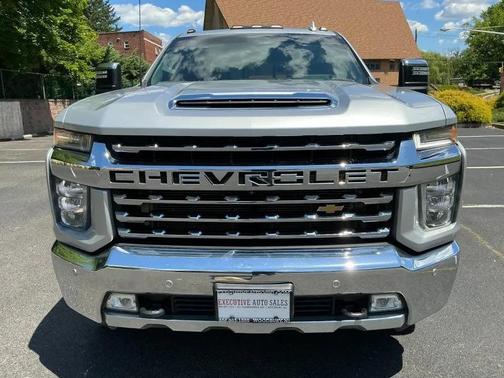 Silver Ice Metallic 2023 Chevrolet Silverado 3500 LTZ