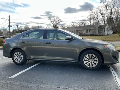 2014 Toyota Camry LE