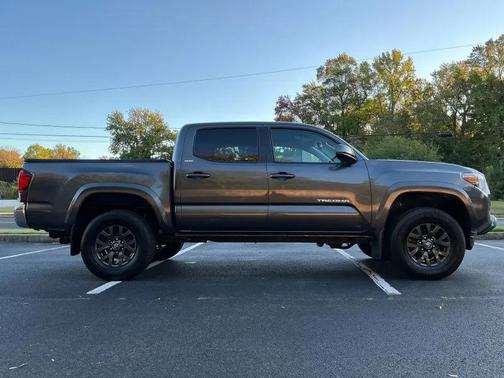 2020 Toyota Tacoma SR5